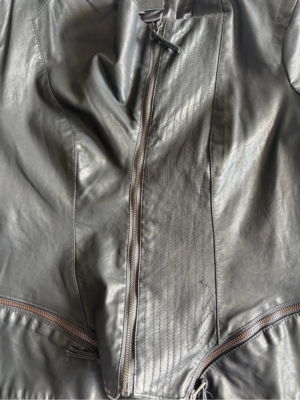 [BLANKNYC] Black Vegan Leather Asymmetrical Moto Jacket - Size XL - Picture 5 of 13